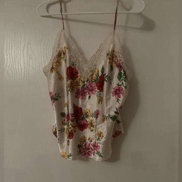 Victoria's Secret Tops - Victoria's Secret White Floral Satin Lace-Trim Cami with Red & Pink Flowers
